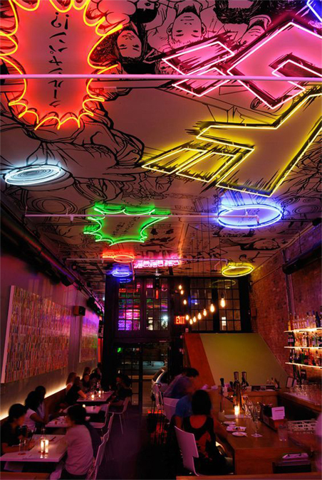 Cafe & Bar